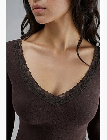 T-shirt aderente scollo a v dettagli in pizzo manica lunga busem