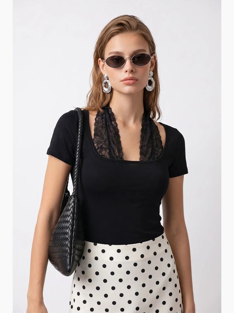 Blusa slim fit in viscosa con scollo a u e pizzo mixray Nero - Kiabi