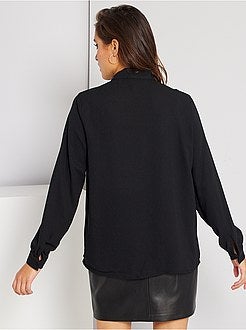 Blusa tinta unita collo con fiocco - Kiabi