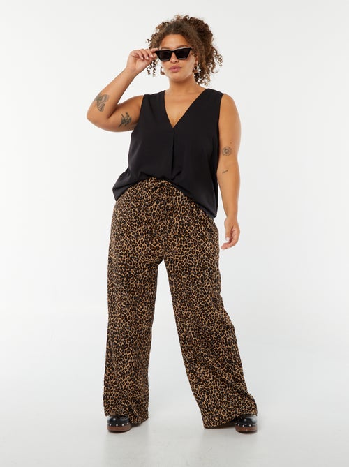 Blusa tinta unita con cucitura fantasia sul collo - Kiabi