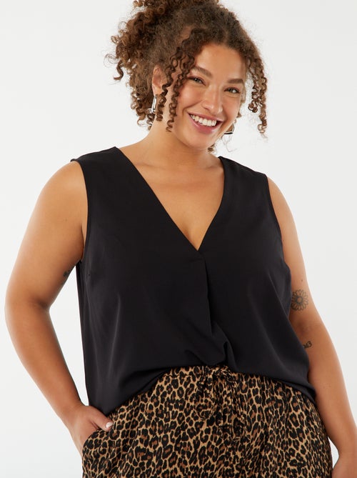 Blusa tinta unita con cucitura fantasia sul collo - Kiabi