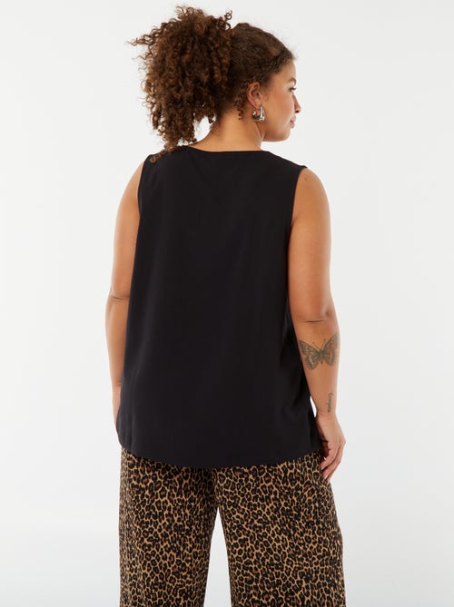 Blusa tinta unita con cucitura fantasia sul collo - Kiabi