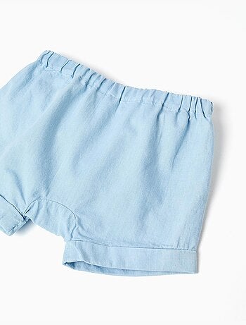 Body a righe + pantaloncini jeans