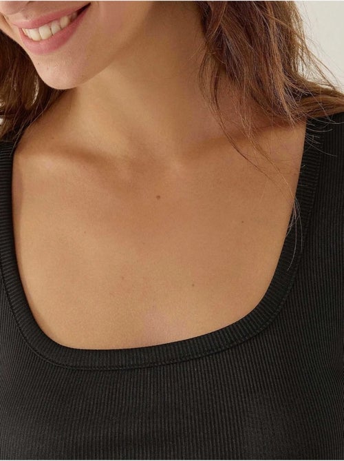 Body aderente con scollo a giro hiccup - Kiabi Body aderente con scollo a giro hiccup - Kiabi