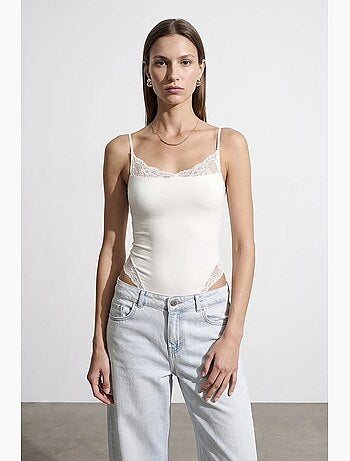 Body-blusa slim fit senza maniche in pizzo dilvin