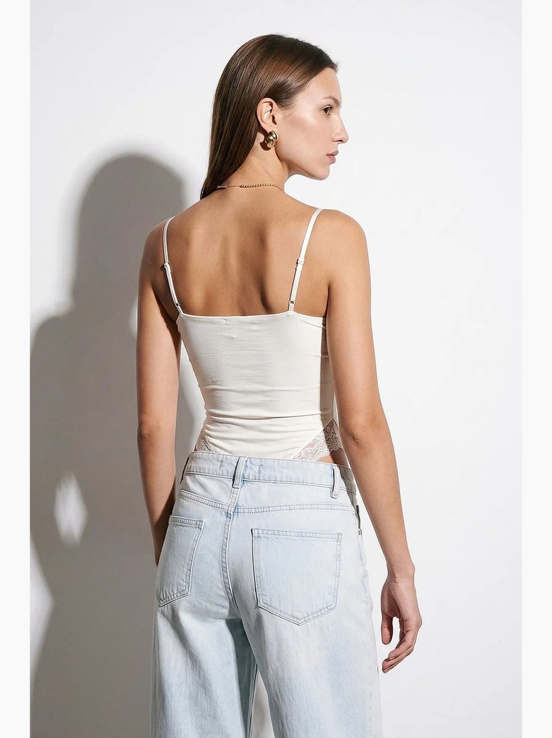 Body-blusa slim fit senza maniche in pizzo dilvin Ecru - Kiabi