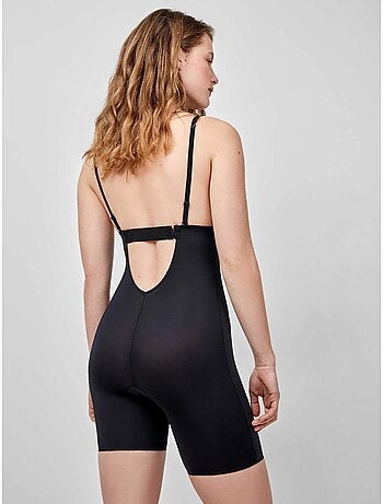Body con pantaloni e scollatura estrema
