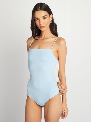 Body con spalline sottili