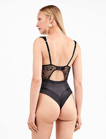Body in pizzo all over con spalline