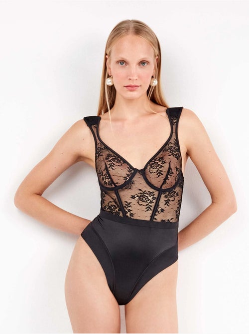 Body in pizzo all over con spalline - Kiabi Body in pizzo all over con spalline - Kiabi