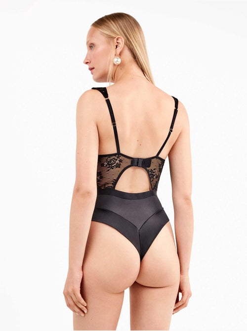 Body in pizzo all over con spalline - Kiabi Body in pizzo all over con spalline - Kiabi