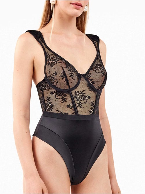 Body in pizzo all over con spalline - Kiabi Body in pizzo all over con spalline - Kiabi