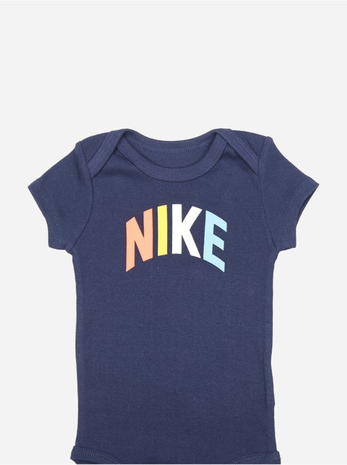 Body per neonati in confezione regalo - Nike - Kiabi Body per neonati in confezione regalo - Nike - Kiabi