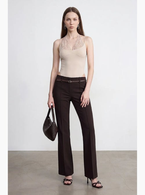 Body senza maniche con cut-out ricamati dilvin - Kiabi
