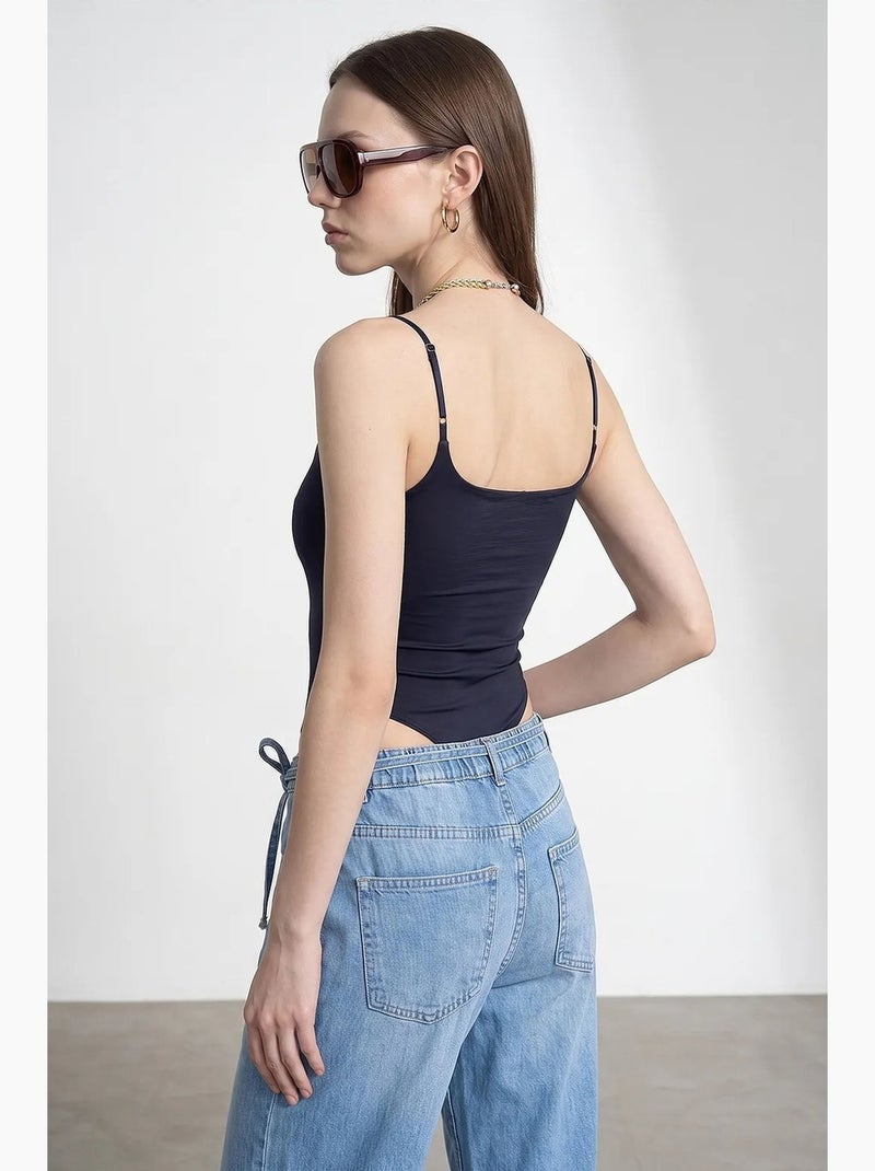 Body senza maniche in nylon con scollo quadrato dilvin Blu notte - Kiabi