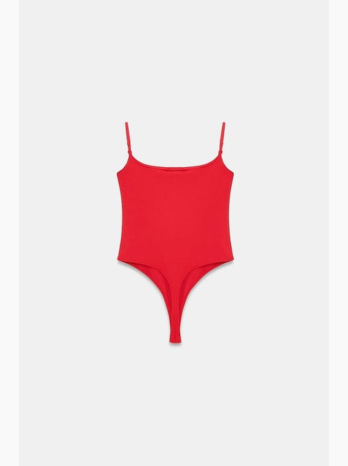 Body senza maniche in nylon con scollo quadrato dilvin - Kiabi Body senza maniche in nylon con scollo quadrato dilvin - Kiabi