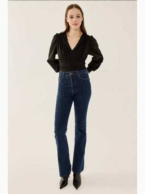Body slim fit con scollo a v e maniche a palloncino hiccup - Kiabi Body slim fit con scollo a v e maniche a palloncino hiccup - Kiabi