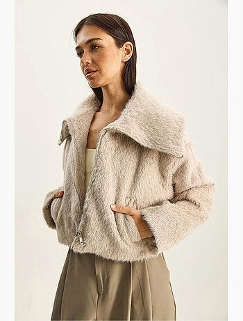 Bomber in peluche testurizzato con chiusura a zip lucci