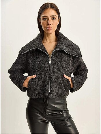 Bomber in peluche testurizzato con chiusura a zip lucci