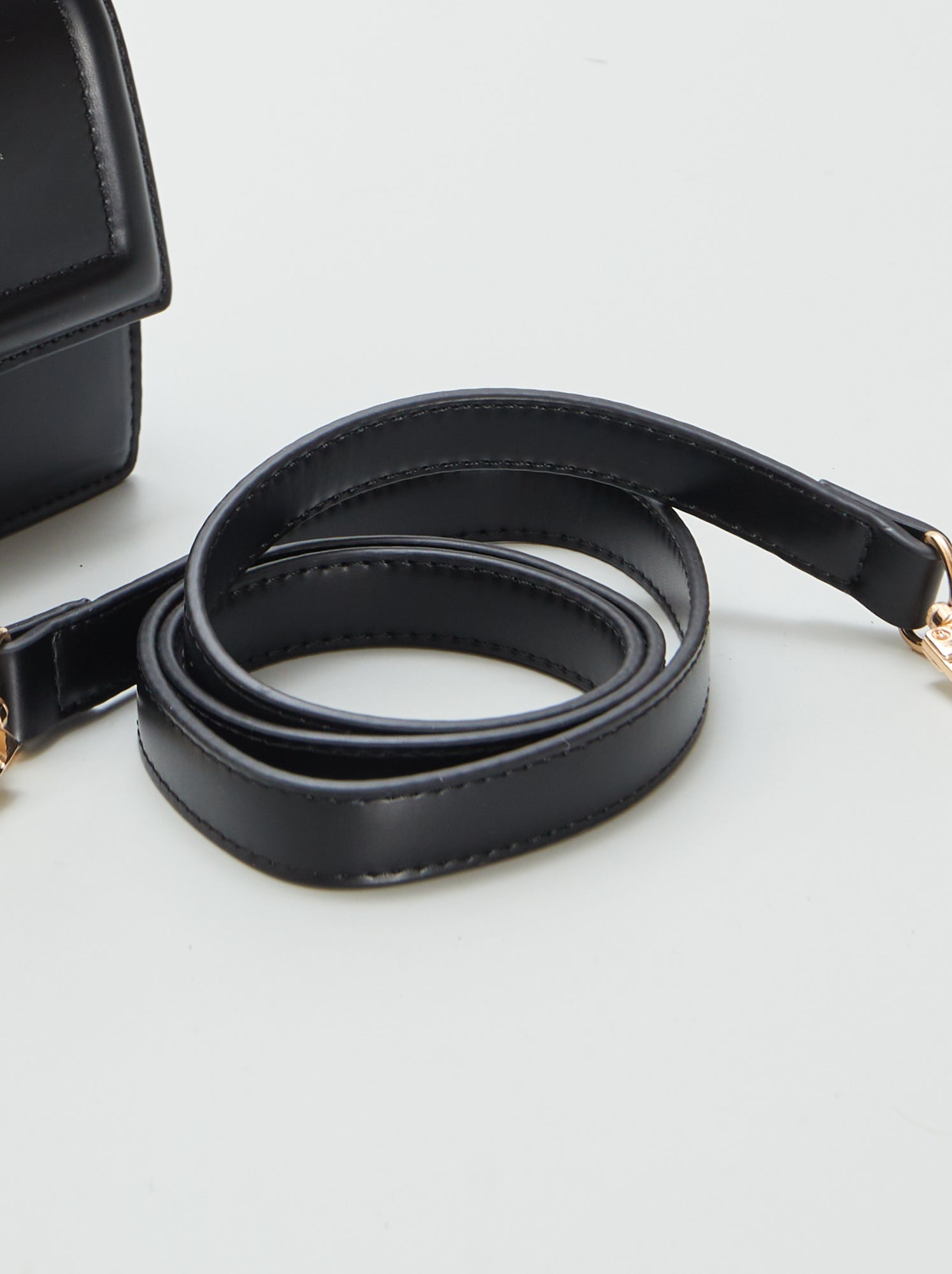 BESPORTBLE 6 Pezzi Fasce Per Sciarpe Seta Sciarpa Manico Borsa Tessuto Sciarpe Da Donna Setose Nastro Per Nastro Per Manico Della Borsa Sciarpa Da Borsetta Per Borsette BESPORTBLE 6 Pezzi Fasce Per Sciarpe Seta Sciarpa Manico Borsa Tessuto Sciarpe Da Donna Setose Nastro Per Nastro Per Manico Della Borsa Sciarpa Da Borsetta Per Borsette