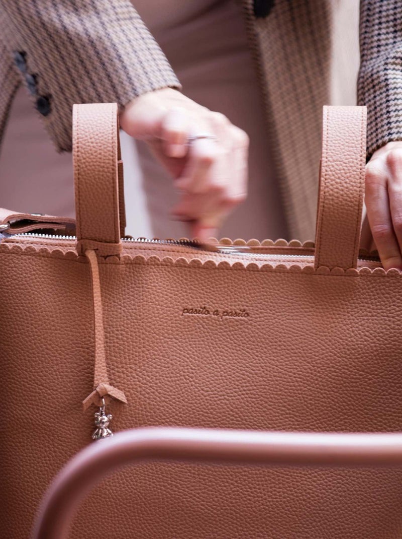 Borsa fasciatoio organizer per passeggino crossbody icon | pasito a pasito | pasito a pasito Marrone chiaro - Kiabi