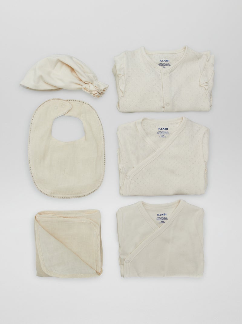 Box nascita unisex New born in the family - 6 pezzi BEIGE - Kiabi