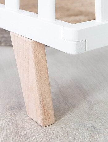 Box per bambini mobile in legno con tappeto in cotone bio "Roba Lil Planet