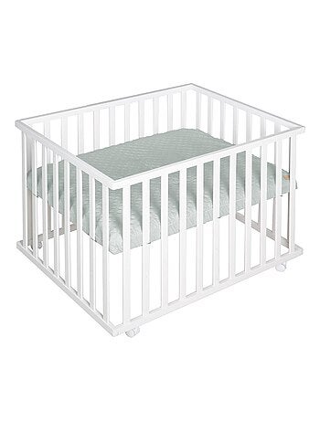Box per bambini rettangolare in legno con tappeto impermeabile + ruote – "Roba Style