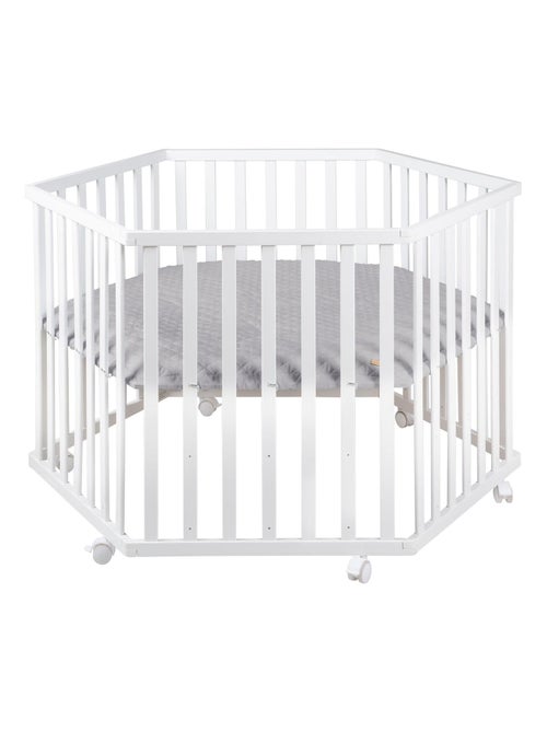 Box per neonati esagonale in legno con tappeto impermeabile + ruote – "Roba Style" - Kiabi