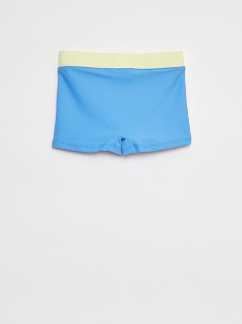 Boxer mare 'Jaws' - Kiabi