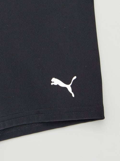 Boxer mare 'Puma' - Kiabi