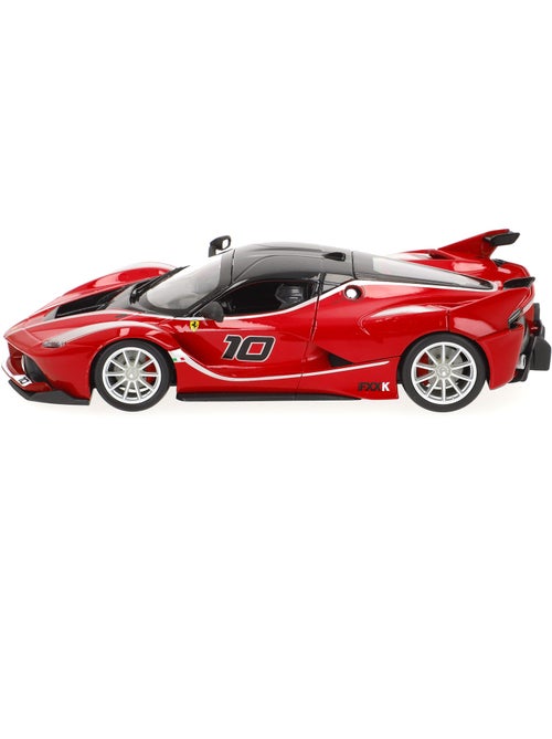 Burago model car ferrari fxx-k #10 1:24 - Kiabi