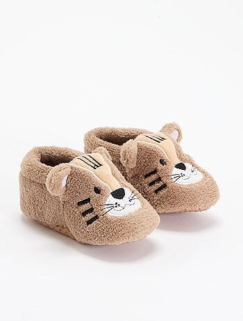 Calde pantofole con design animale