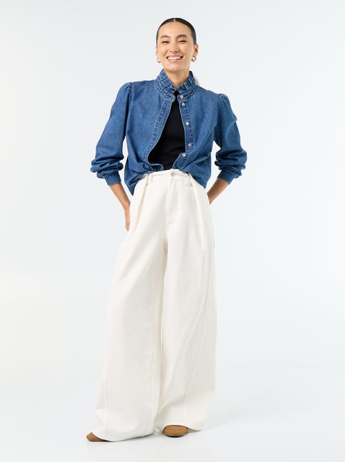 Camicetta in denim con collo a balze - Kiabi Camicetta in denim con collo a balze - Kiabi