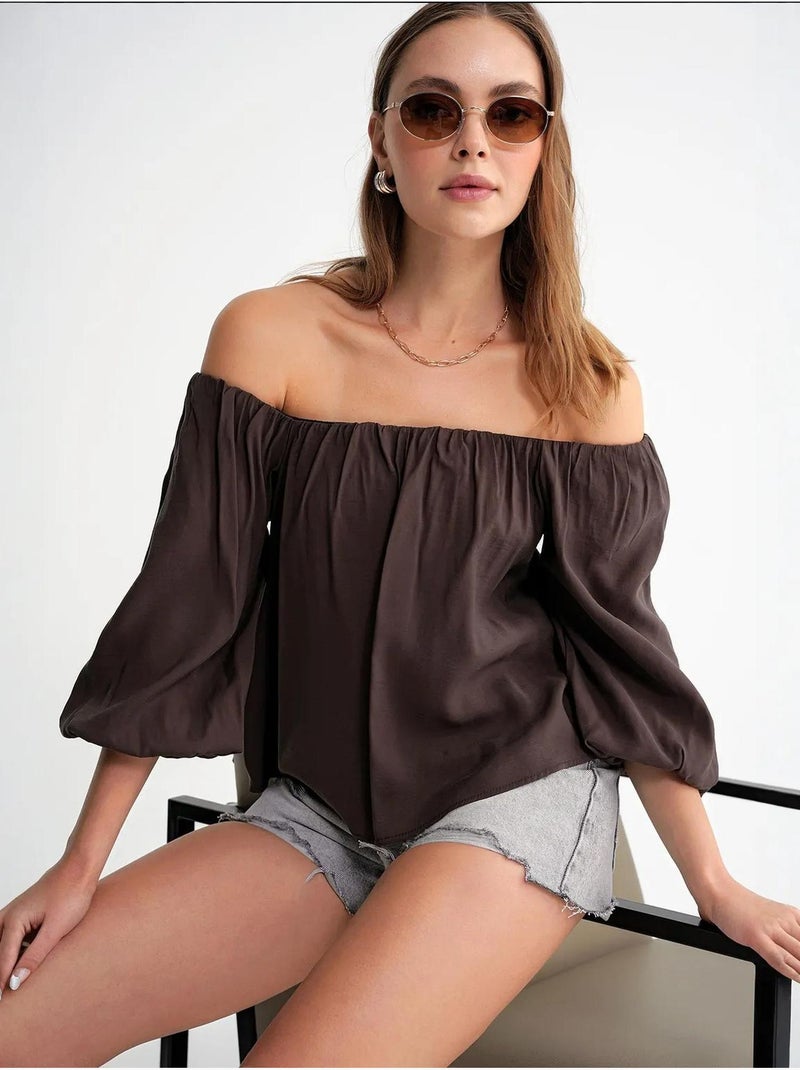 Camicetta in misto modal con collo madonna e dettaglio con ruches mixray Marrone scuro - Kiabi
