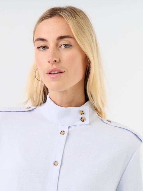 Camicia a collo alto e inserti sulle spalle - Kiabi Camicia a collo alto e inserti sulle spalle - Kiabi