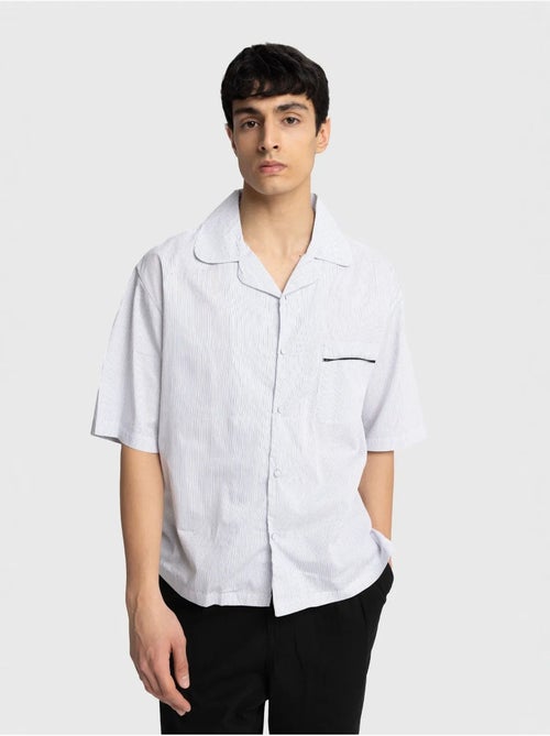 Camicia a maniche corte a righe sottili giesto - Kiabi Camicia a maniche corte a righe sottili giesto - Kiabi