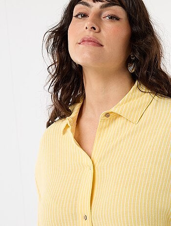 Camicia a maniche corte abbottonata