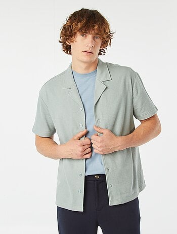 Camicia a maniche corte con collo a polo