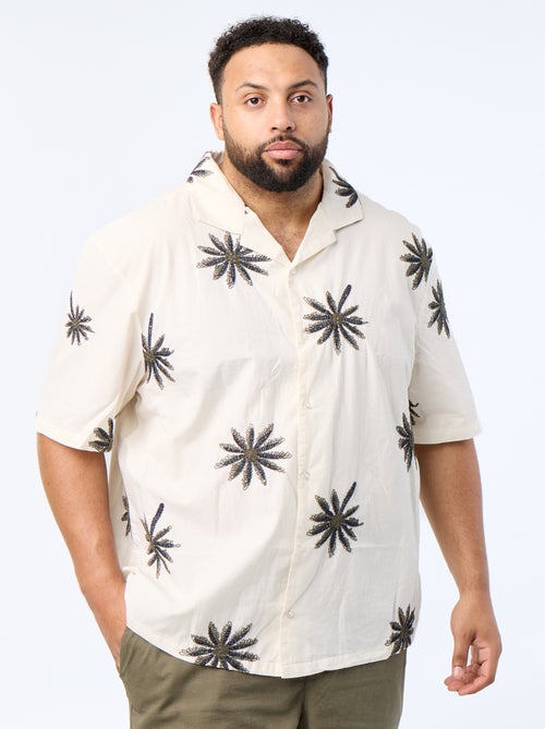 Camicia a maniche corte con motivo a fiori ricamati - Kiabi