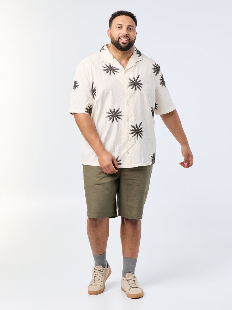 Camicia a maniche corte con motivo a fiori ricamati Beige - Kiabi