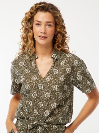 Camicia a maniche corte con motivo floreale