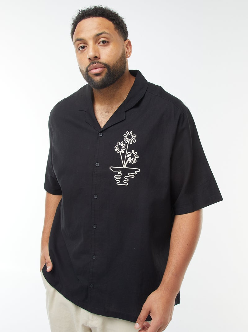 Camicia a maniche corte con ricami fantasia davanti nero - Kiabi