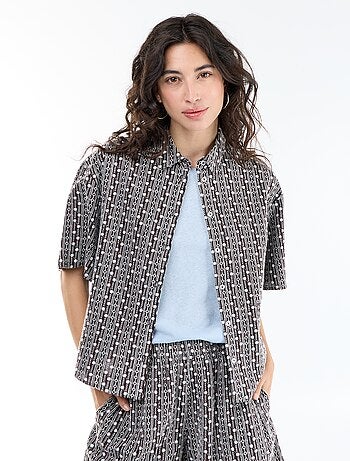 Camicia a maniche corte con ricami