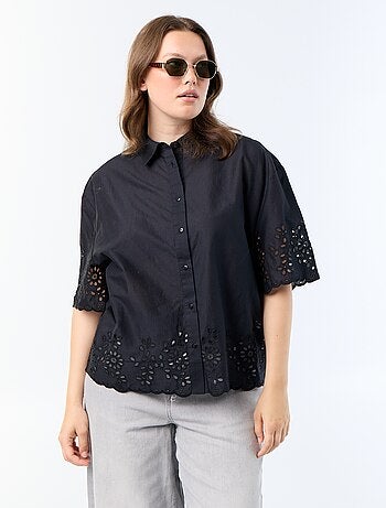Camicia a maniche corte con ricamo traforato