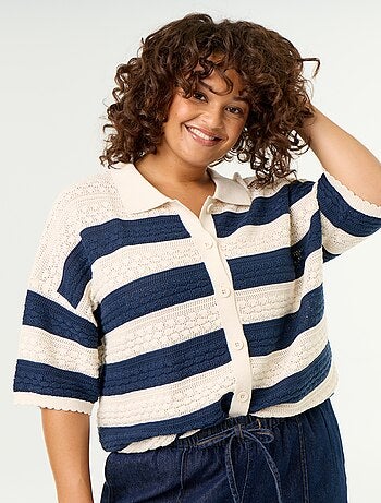 Camicia a maniche corte in maglia all'uncinetto