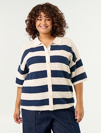 Camicia a maniche corte in maglia all'uncinetto