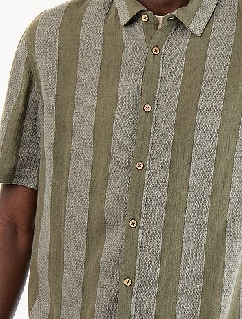 Camicia a maniche corte in maglia all'uncinetto