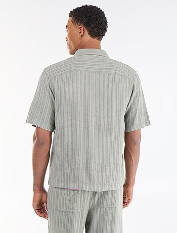 Camicia a maniche corte in maglia all'uncinetto