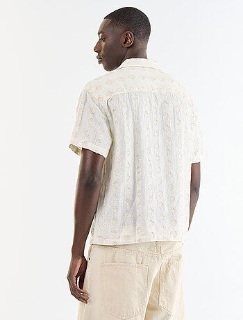 Camicia a maniche corte in maglia fantasia con ricami